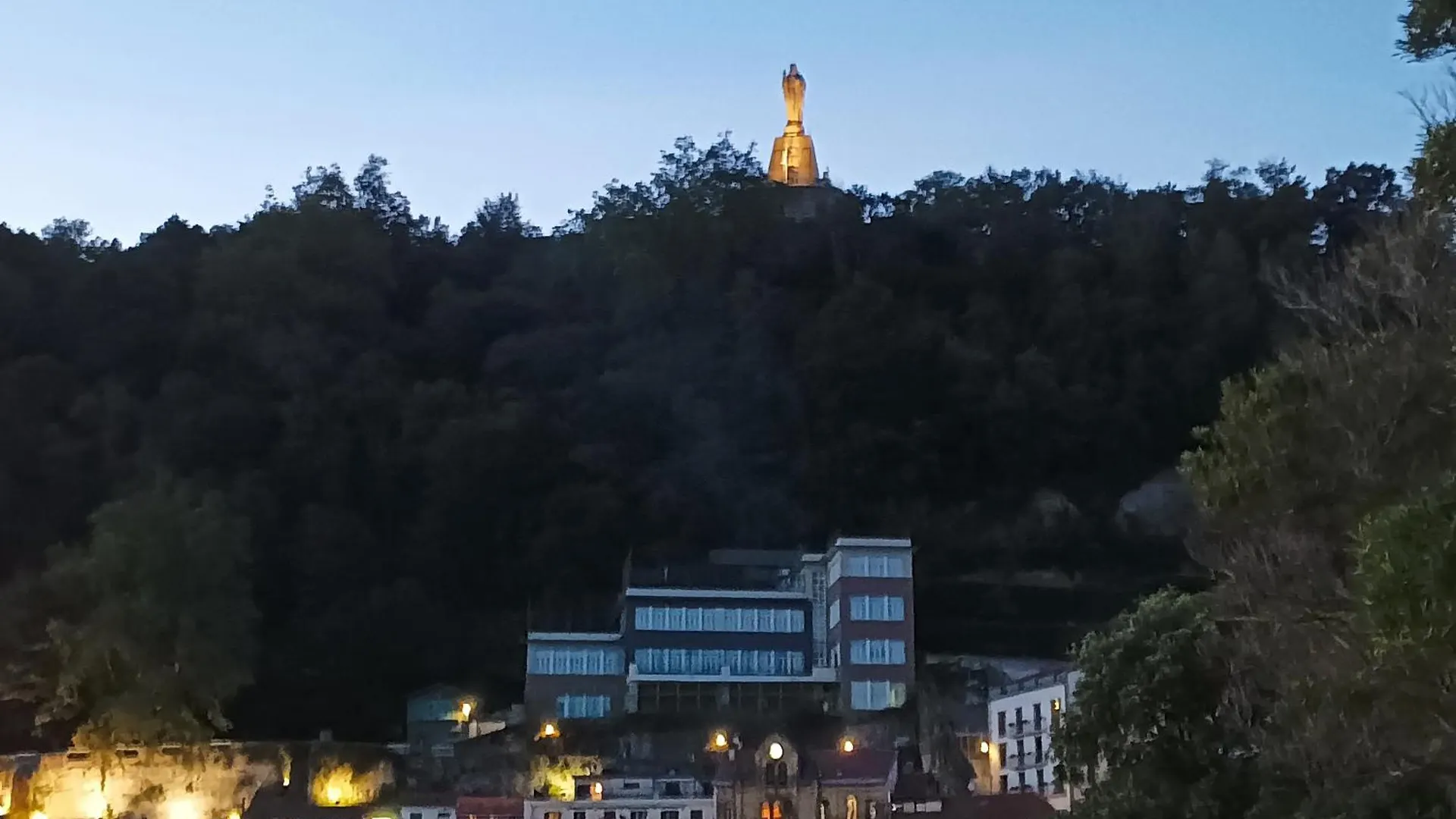 公寓 Apartamento Con Vistas En El Puerto De Donostia 圣塞瓦斯蒂安 西班牙