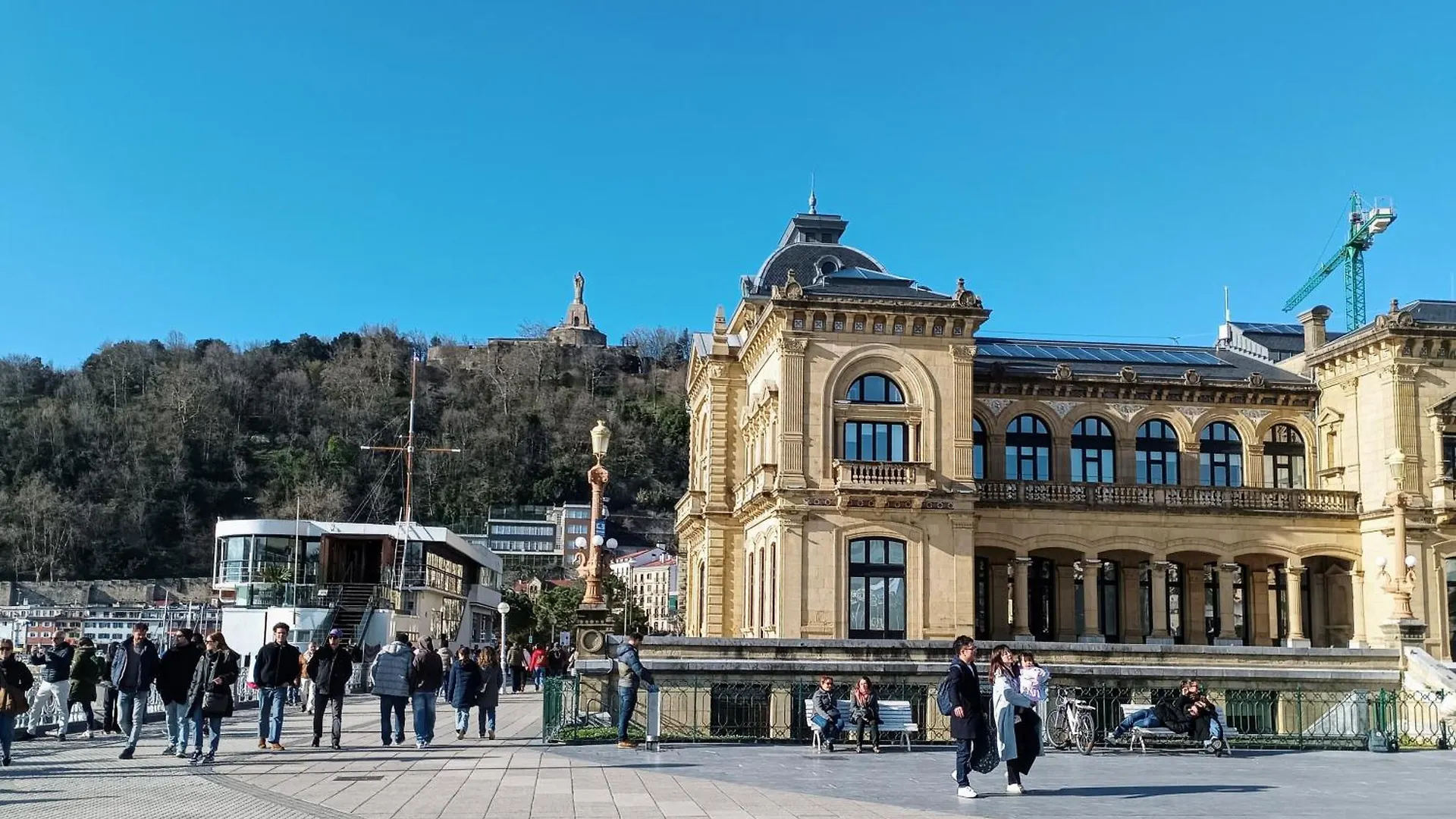 Apartamento Con Vistas En El Puerto De Donostia 圣塞瓦斯蒂安 0*,  西班牙